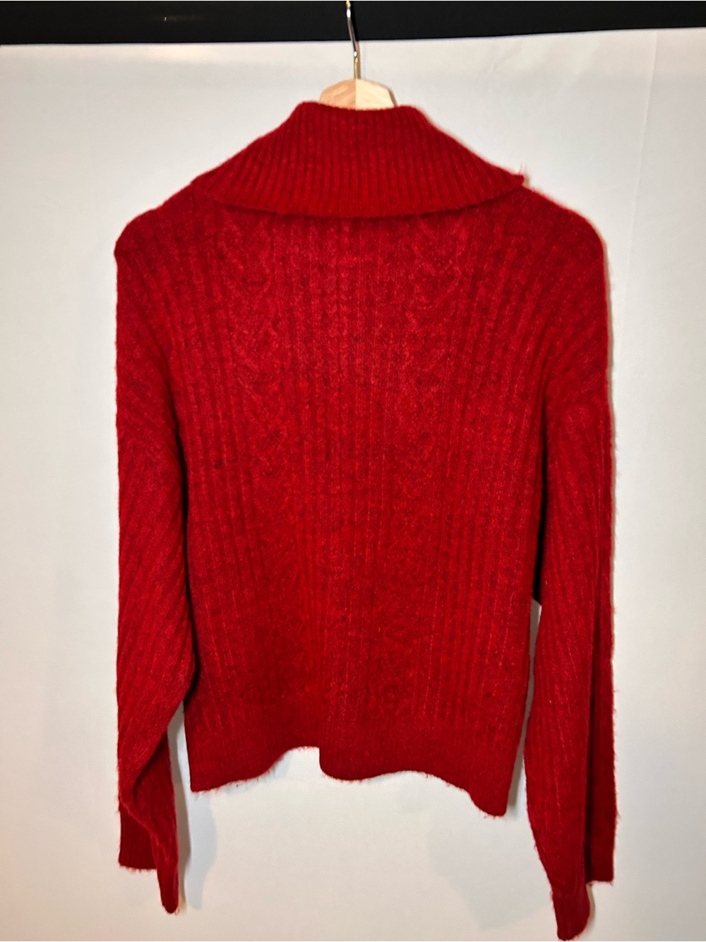 Buffalo David Bitton Red Cable Knit Turtleneck Sweater - Size S - Picture 5 of 7